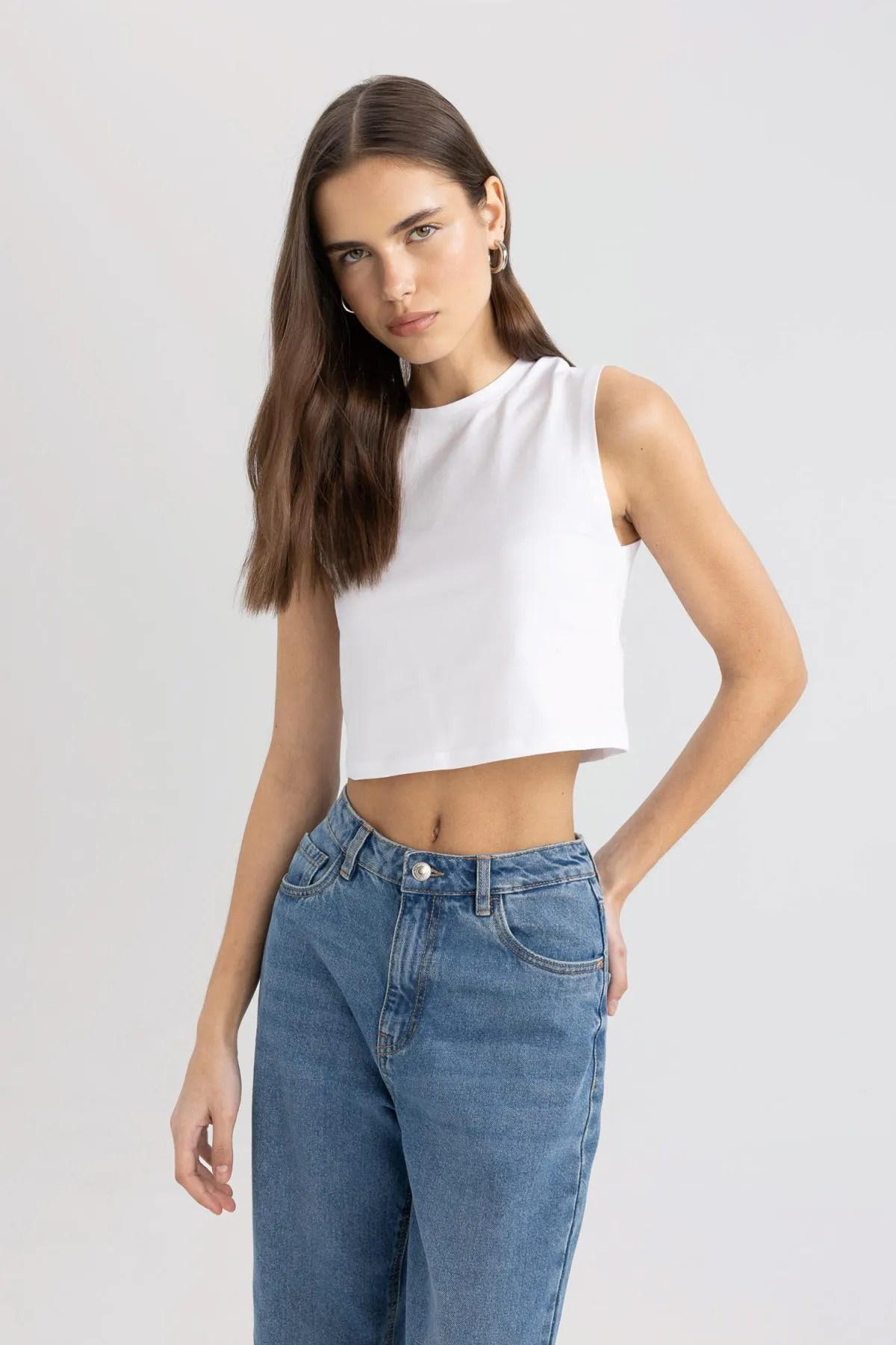 DeFacto  Crop Crew Neck Athlete C6205AX24SM