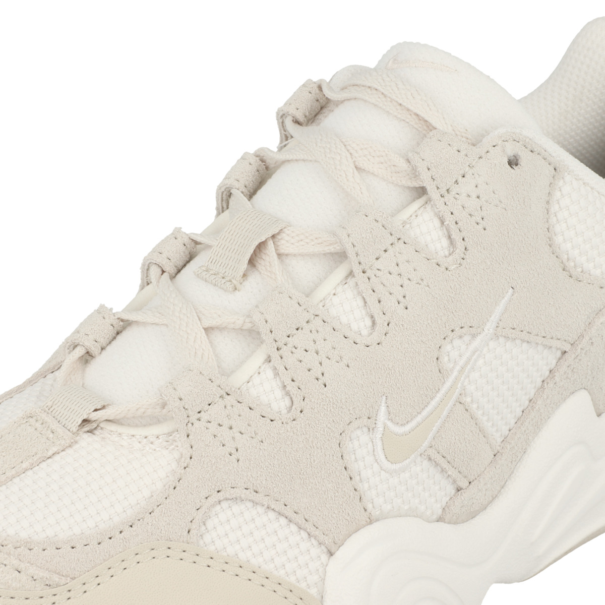 Nike Sportswear Tech Hera Sneaker Low beige