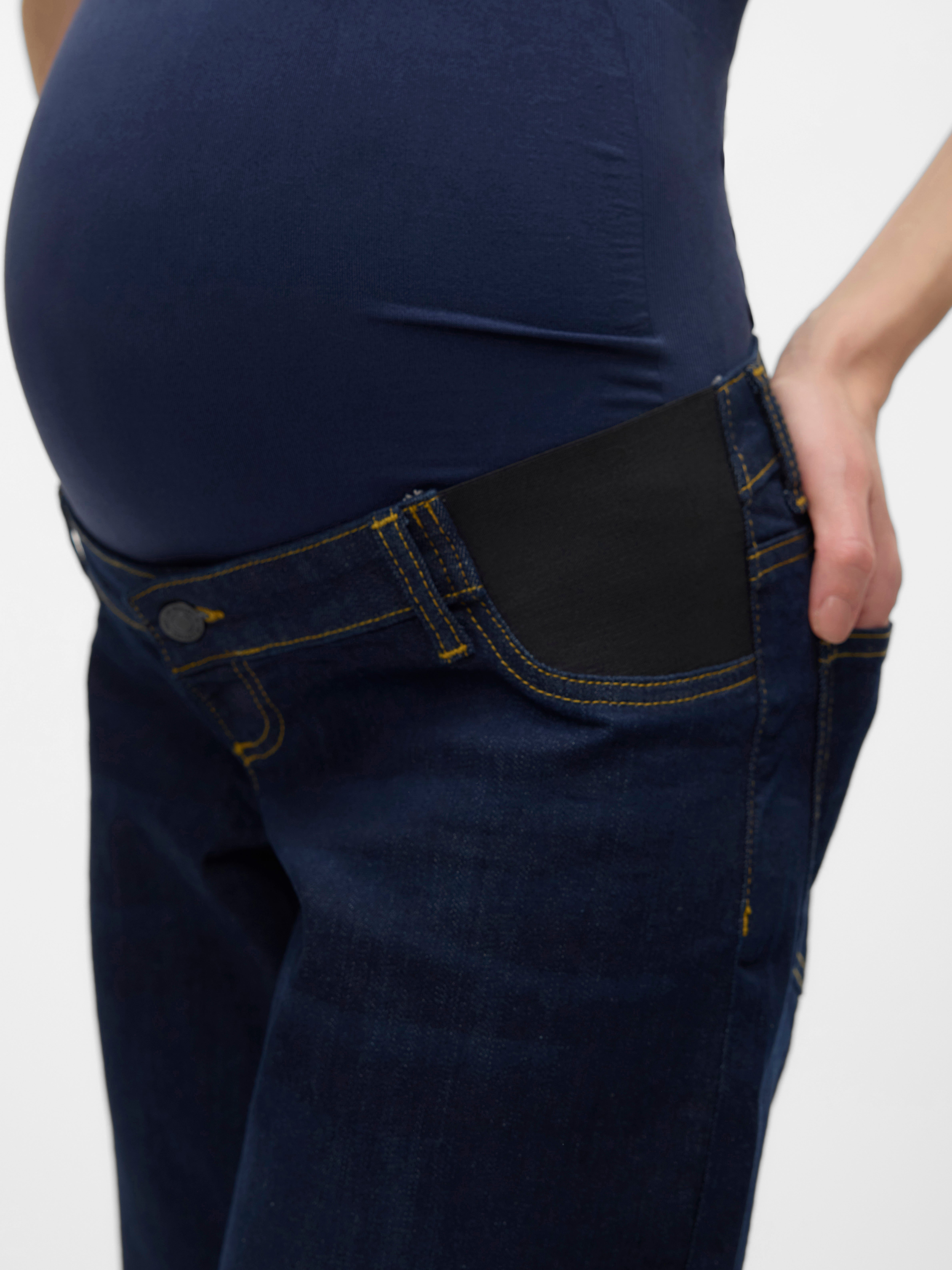 Umstands-jeans