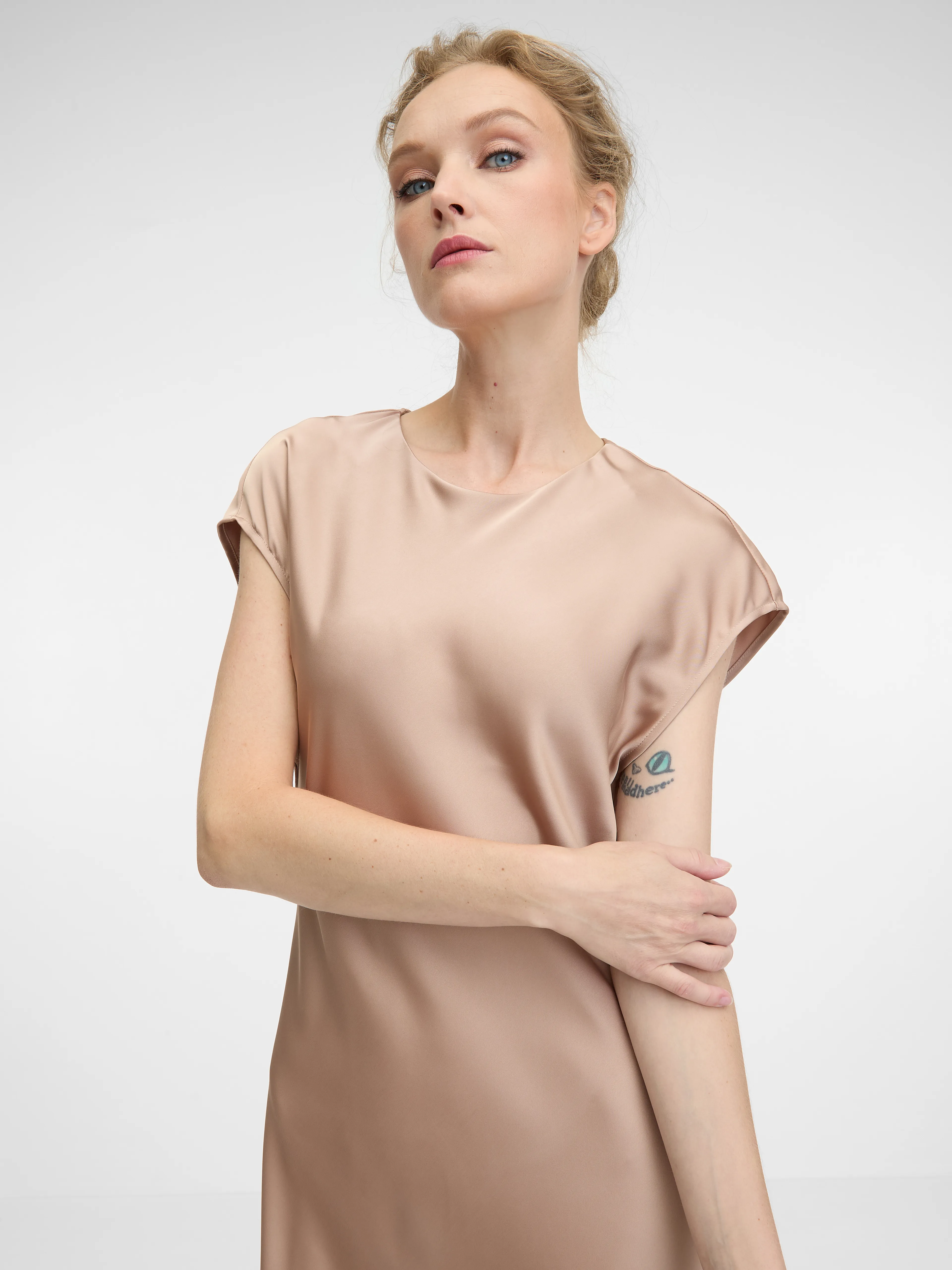 Beigefarbenes Damen-Midikleid ORSAY