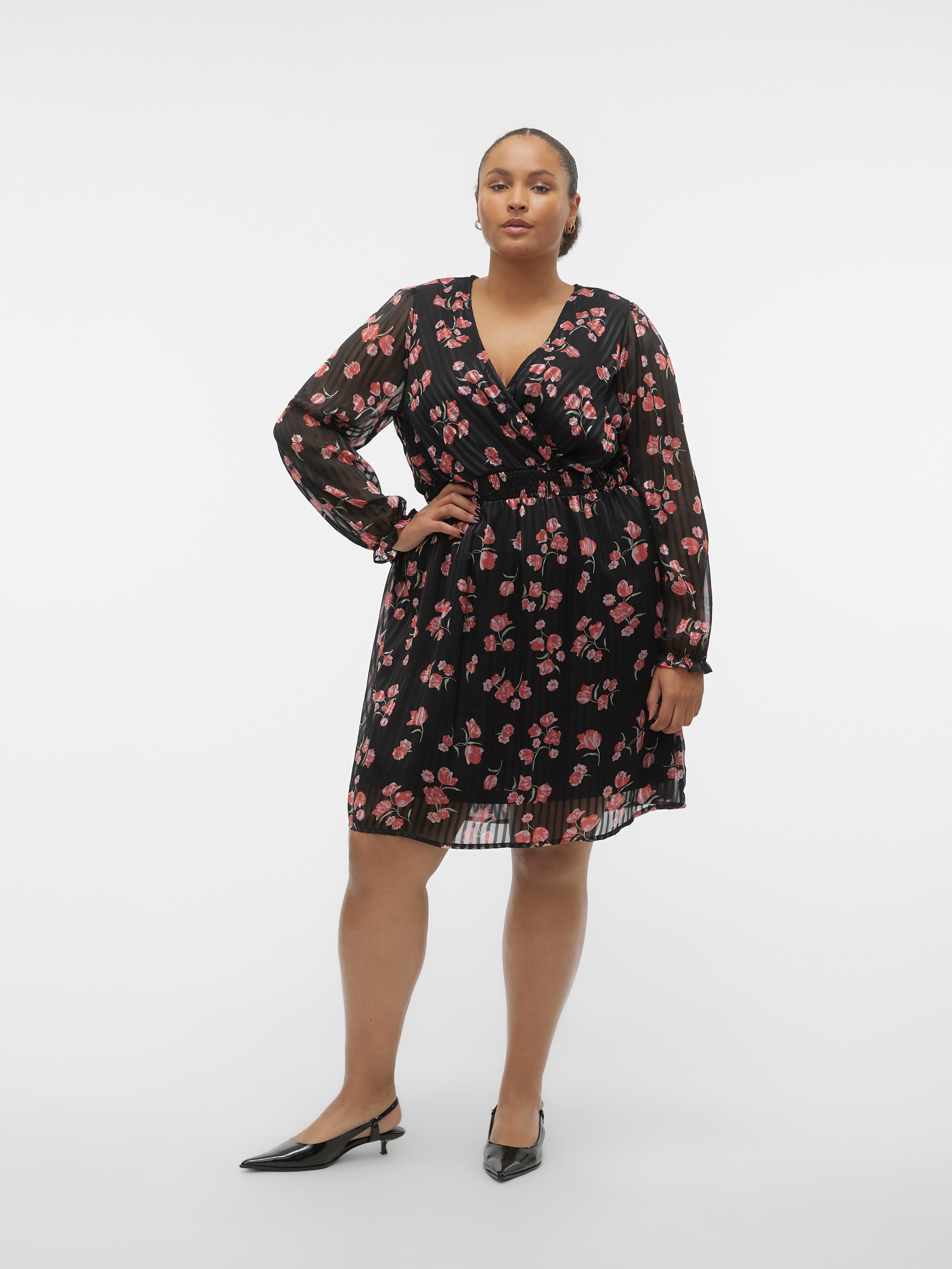 VMROSEY Kurzes Kleid