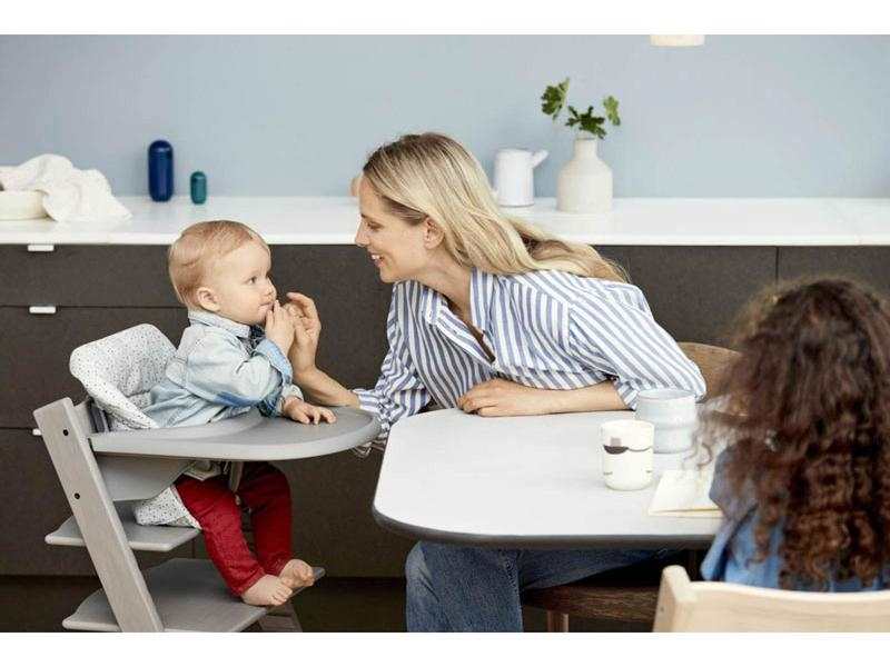 Pack chaise TRIPP TRAPP Blanc avec Baby Set - Tablette OFFERTE