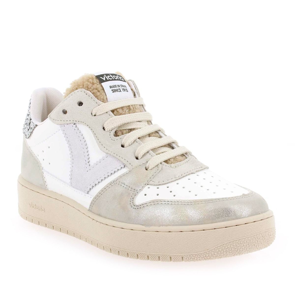 Victoria  1258243 - Argent blanc