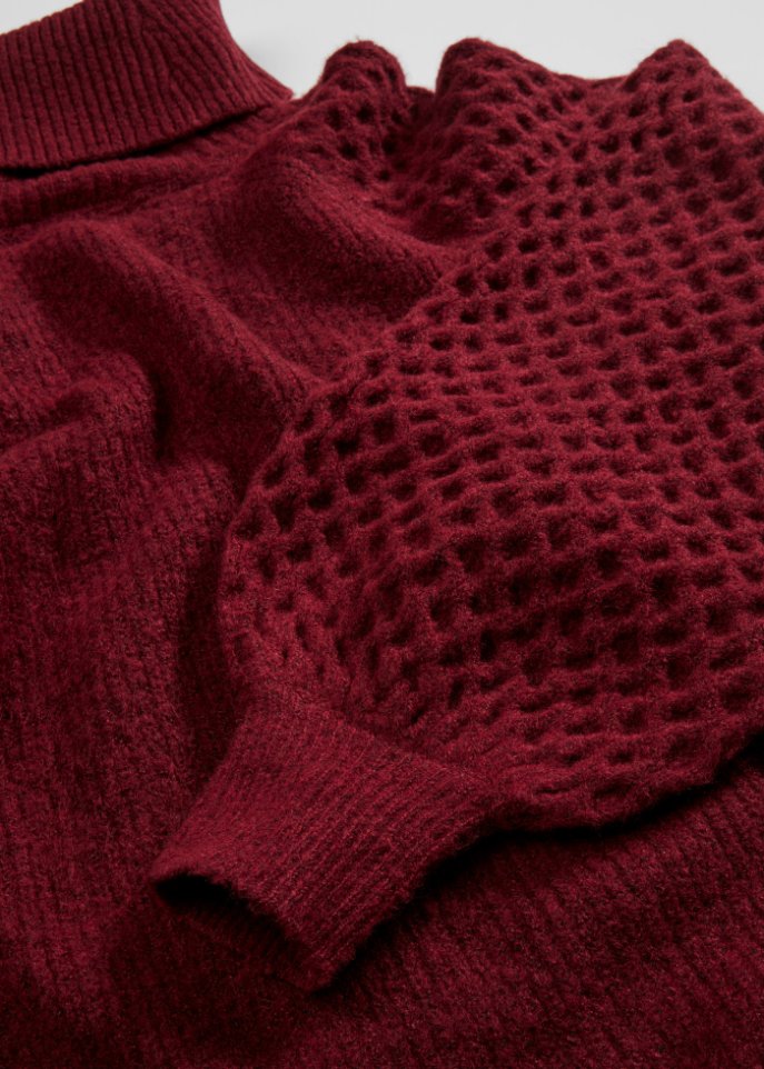 Grobstrick-Pullover mit Zopfmuster