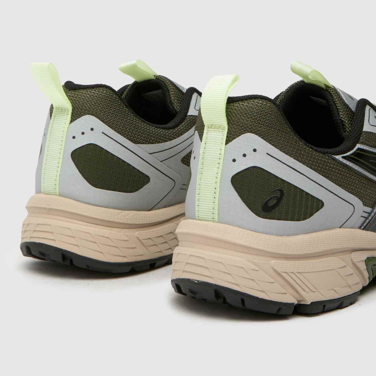 ASICS Gel-Venture 6 cipők fekete és ezüst színben