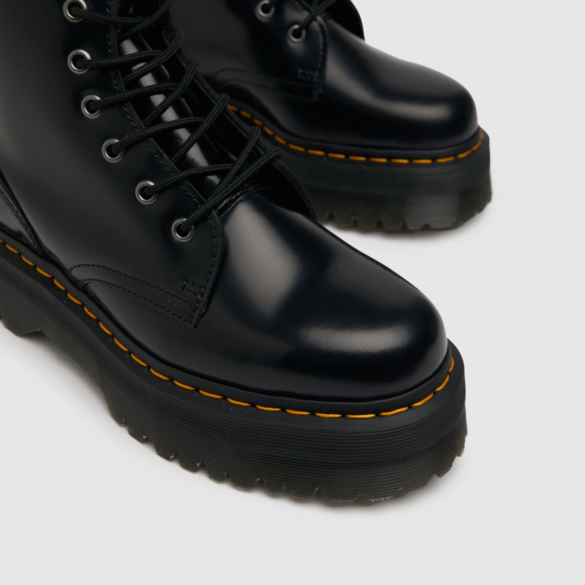 Dr. Martens Jadon csizma fekete színben