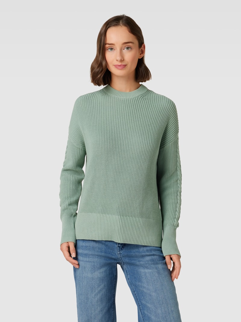 Strickpullover mit Rundhalsausschnitt in schilf