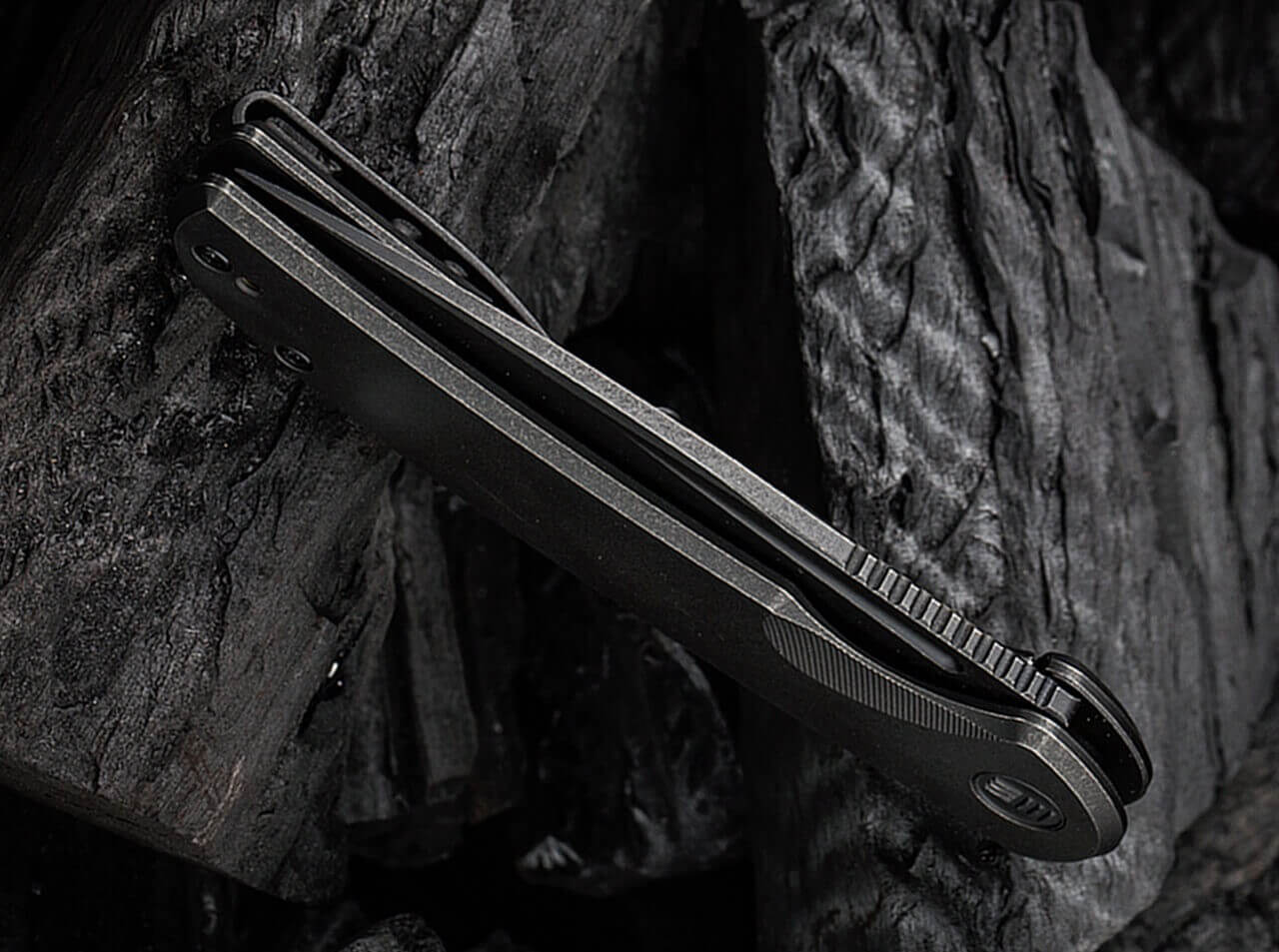 Beacon Titanium Black SW