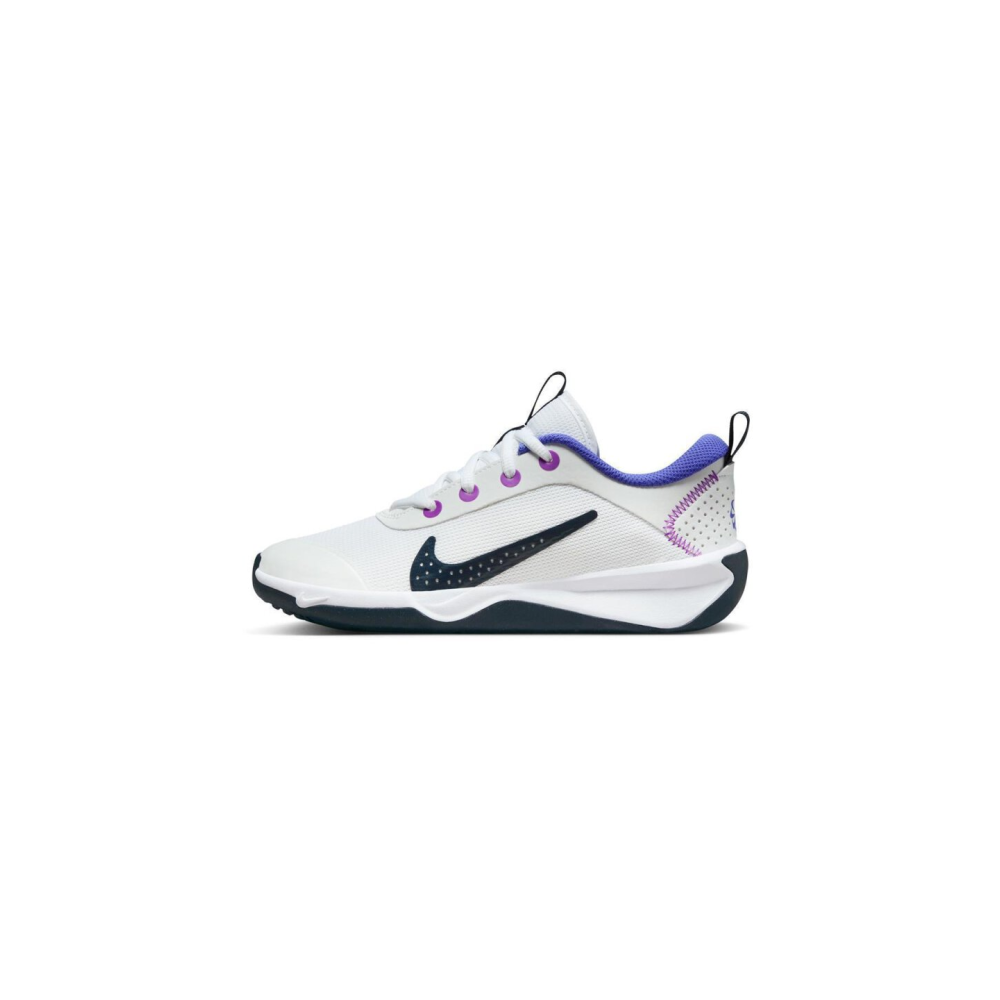 Nike Omni Multi Court DM9027-104 / weiss