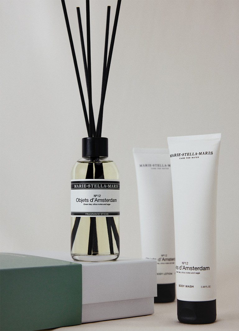 Set cadou Marie-Stella-Maris Amsterdam Essentials pentru baie: parfum și set de îngrijire a pielii.