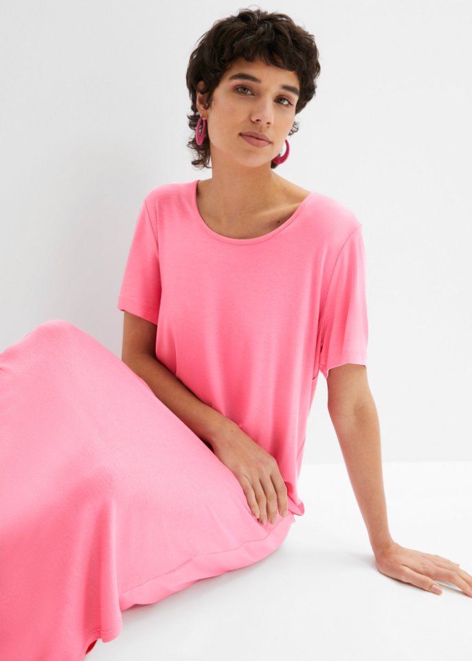 Bequem geschnittenes Shirt-Kleid mit Schlitz in Midi-Länge