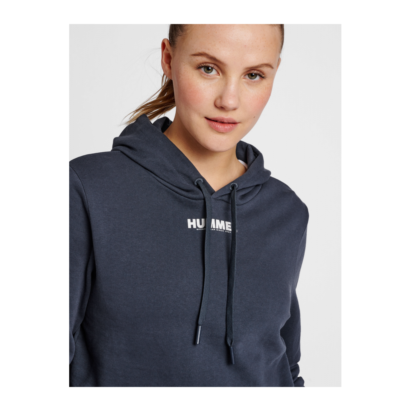 Hummel hmlLEGACY Cropped Hoody Damen Blau F7429
