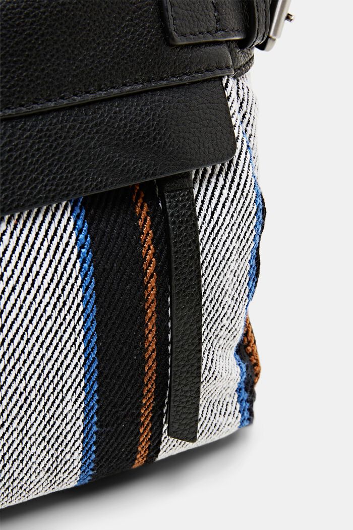 Gestreifte Ledertasche