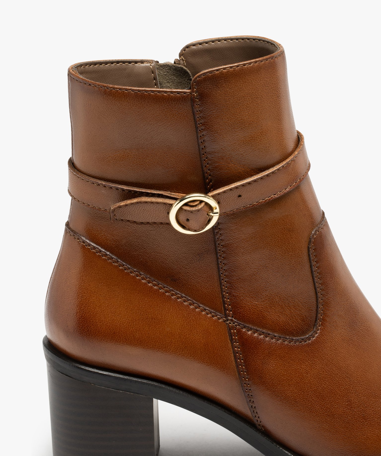 Boots femme en cuir uni à talon carré et bride à boucle -... camel | GEMO