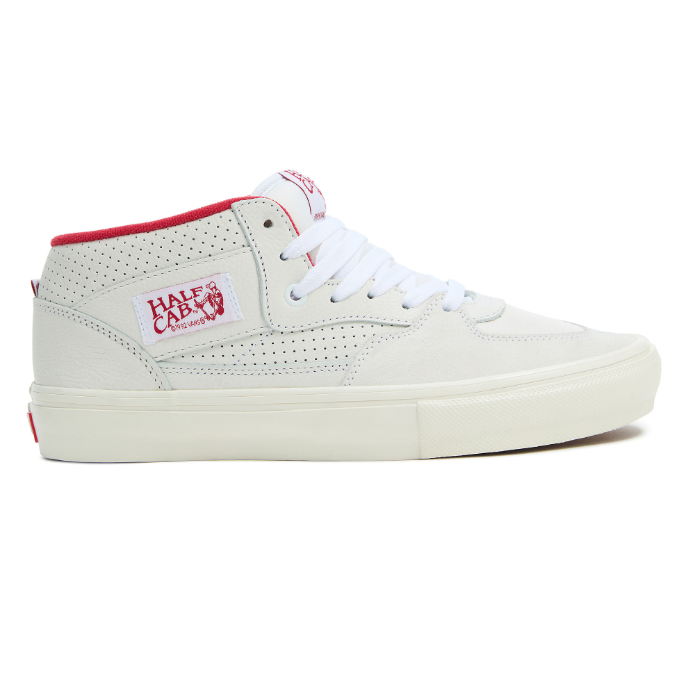 Vans Skate Half Cab VN0A5FCDYF9 / weiss