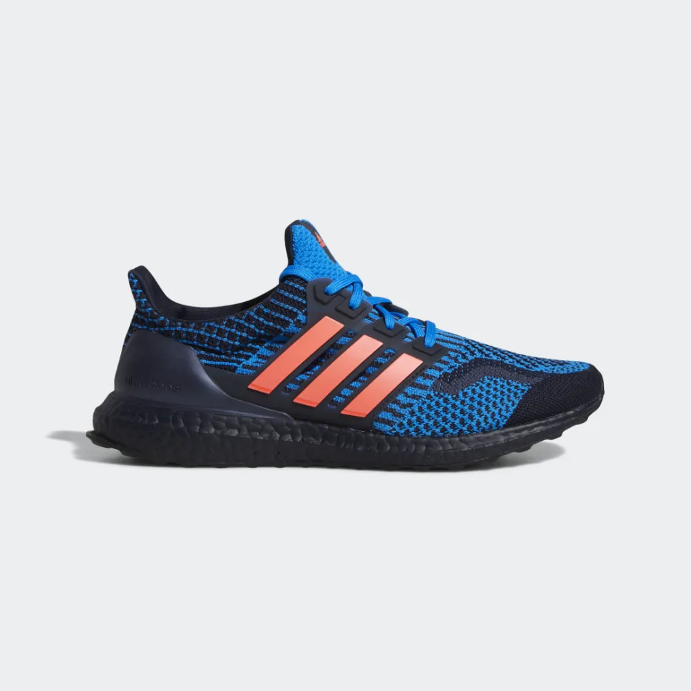 adidas UltraBoost 5.0 DNA GY7952 / blau