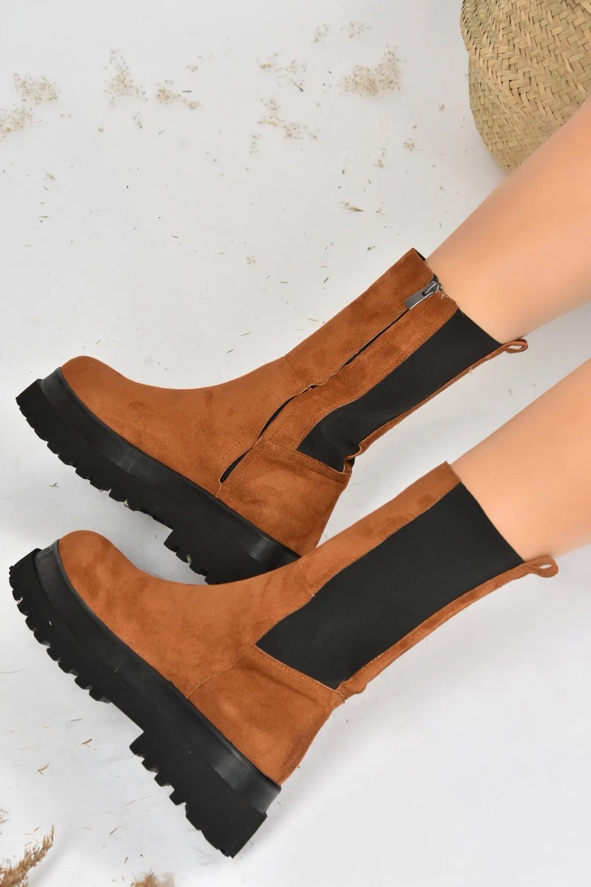 Fox Shoes  Damenstiefel aus hellbraunem Wildleder J267063102