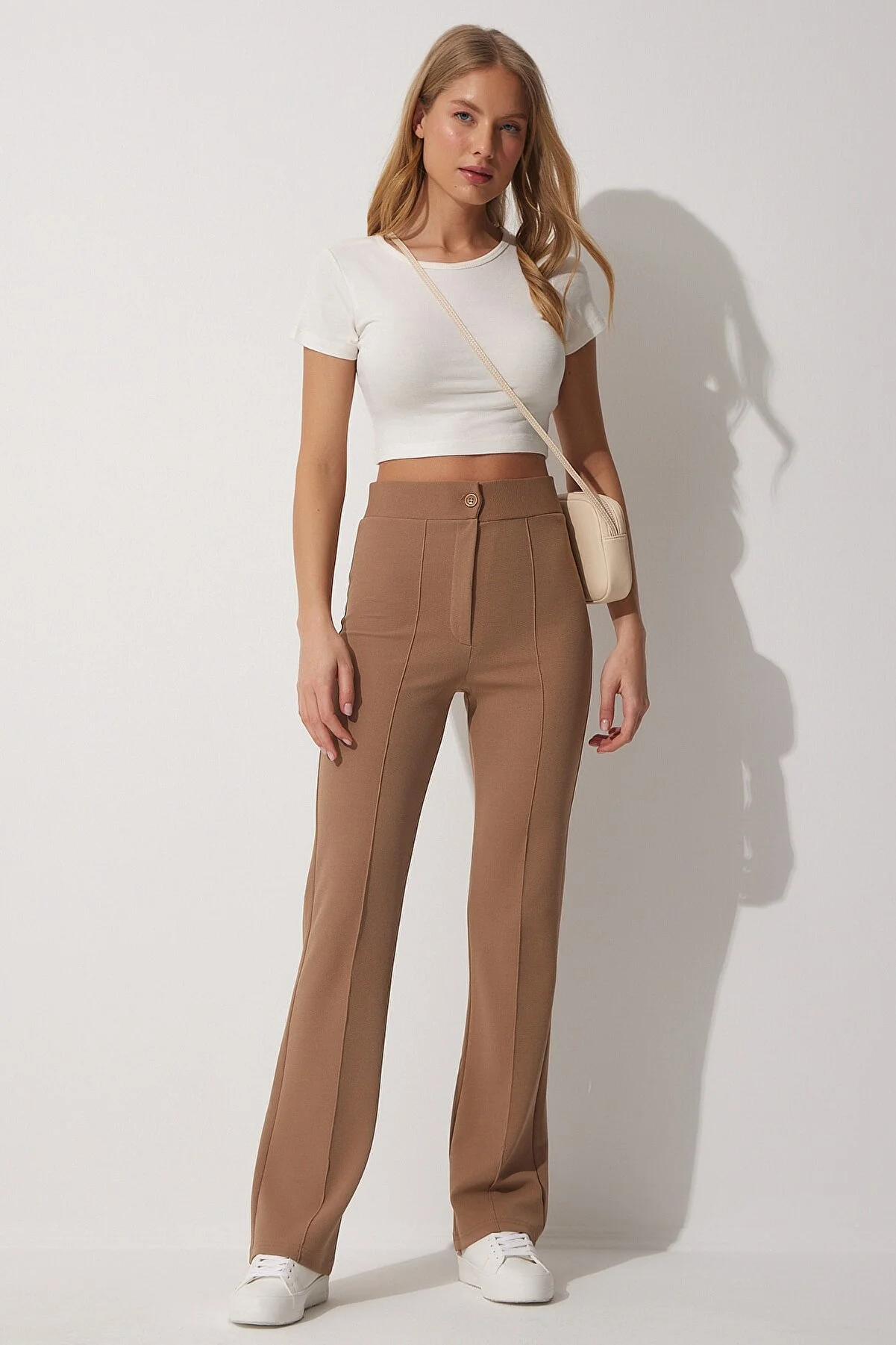 Happiness İstanbul  Bequeme Strickhose aus Biscuit-Lycra mit hoher Taille für Damen RV00090