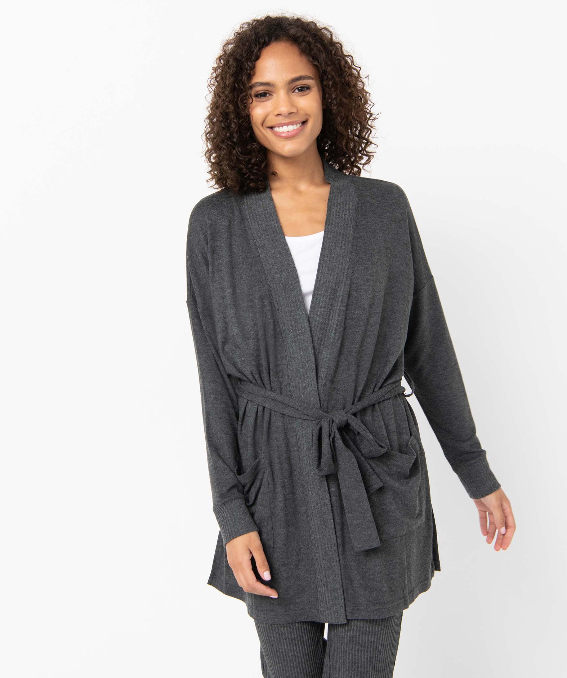 Veste d'intérieur femme en maille duveteuse avec ceinture à nouer