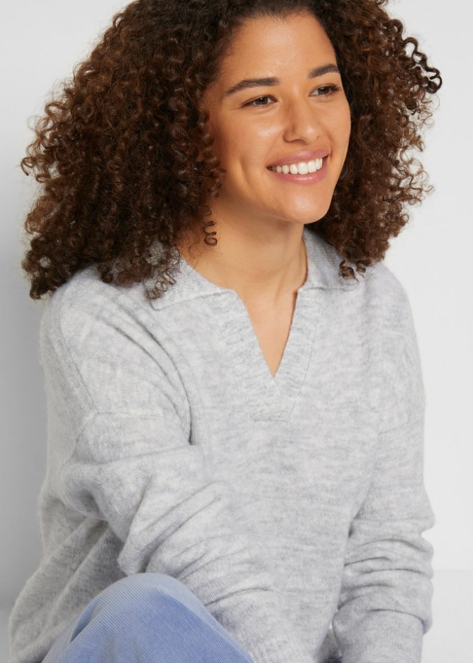 Pullover mit Kragen