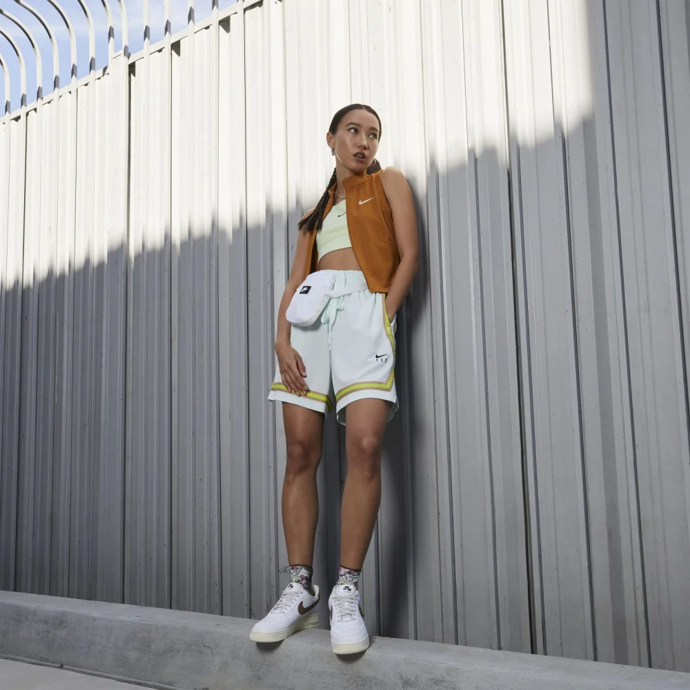 Nike Air Force 1 WMNS 07 LX DJ9943-101 / weiss