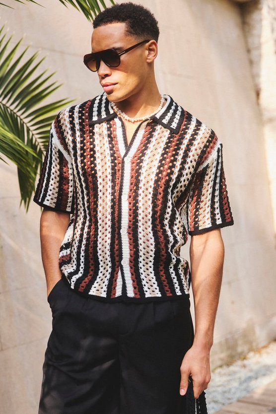 Kastiges gestreiftes Oversize Strick-Hemd