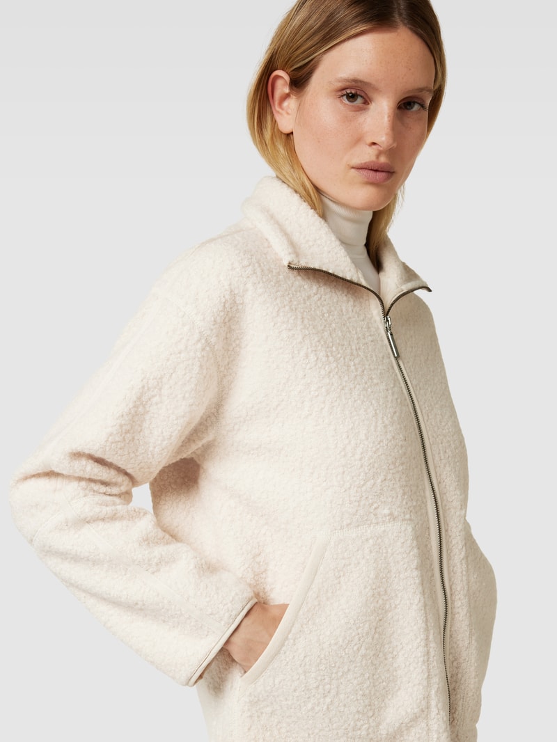 Fleecejacke mit Stehkragen und seitlichen Eingrifftaschen in taupe