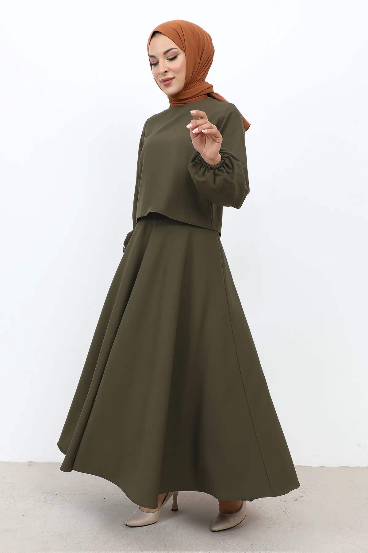 Tesettür Dünyası  Rockanzug mit elastischen Ärmeln TSD231105 Khaki