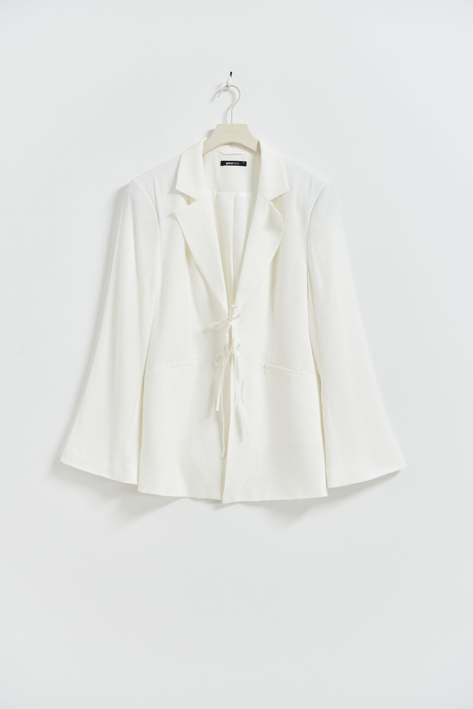 Shaped blazer
