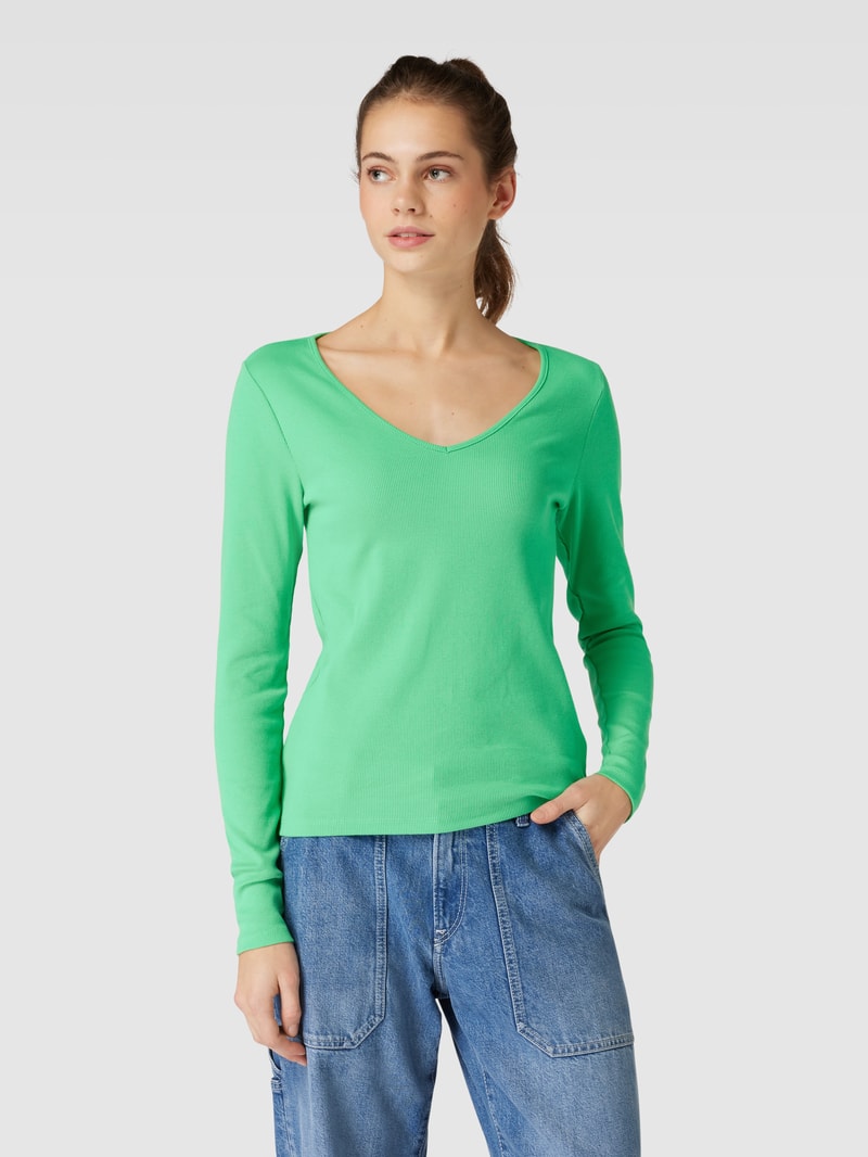 Longsleeve mit abgerundetem V-Ausschnitt in grün