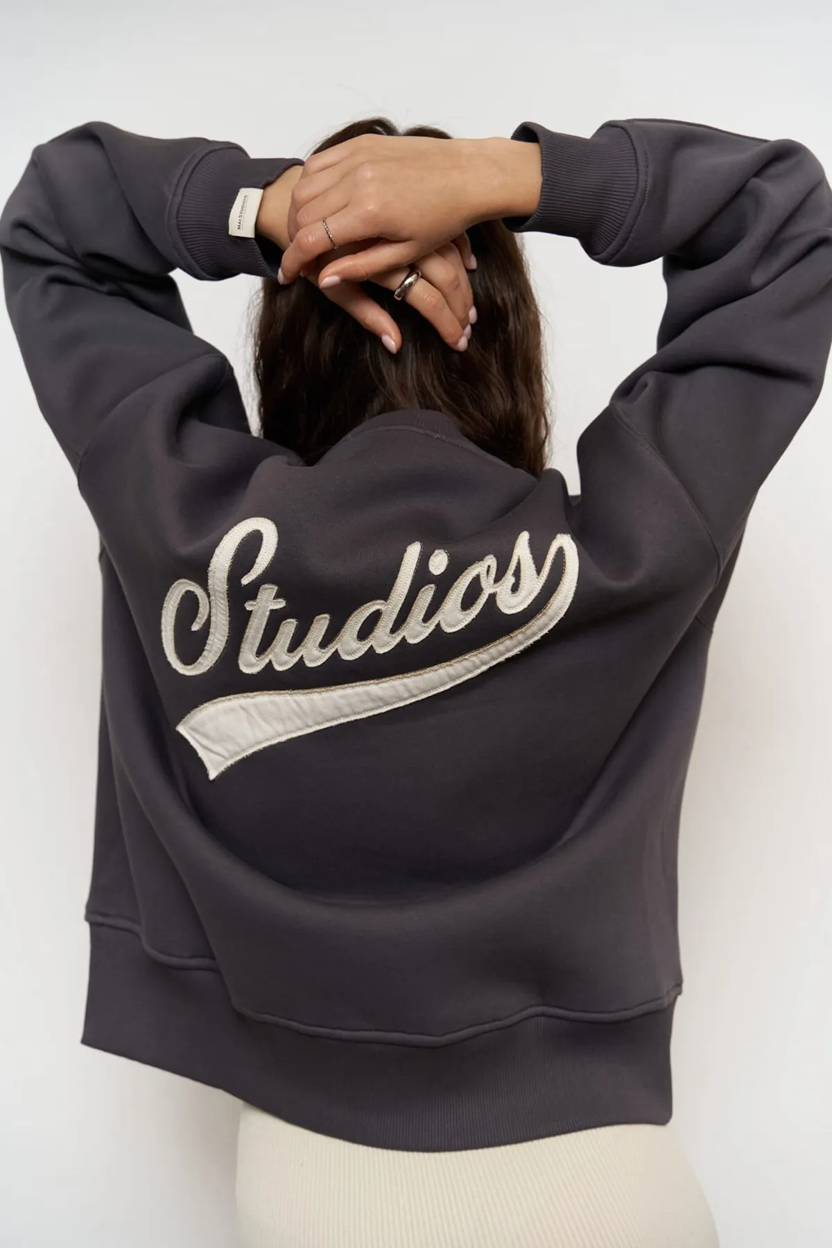 MAİ COLLECTİON  Anthrazitfarbenes Oversize-Sweatshirt von Street Studios