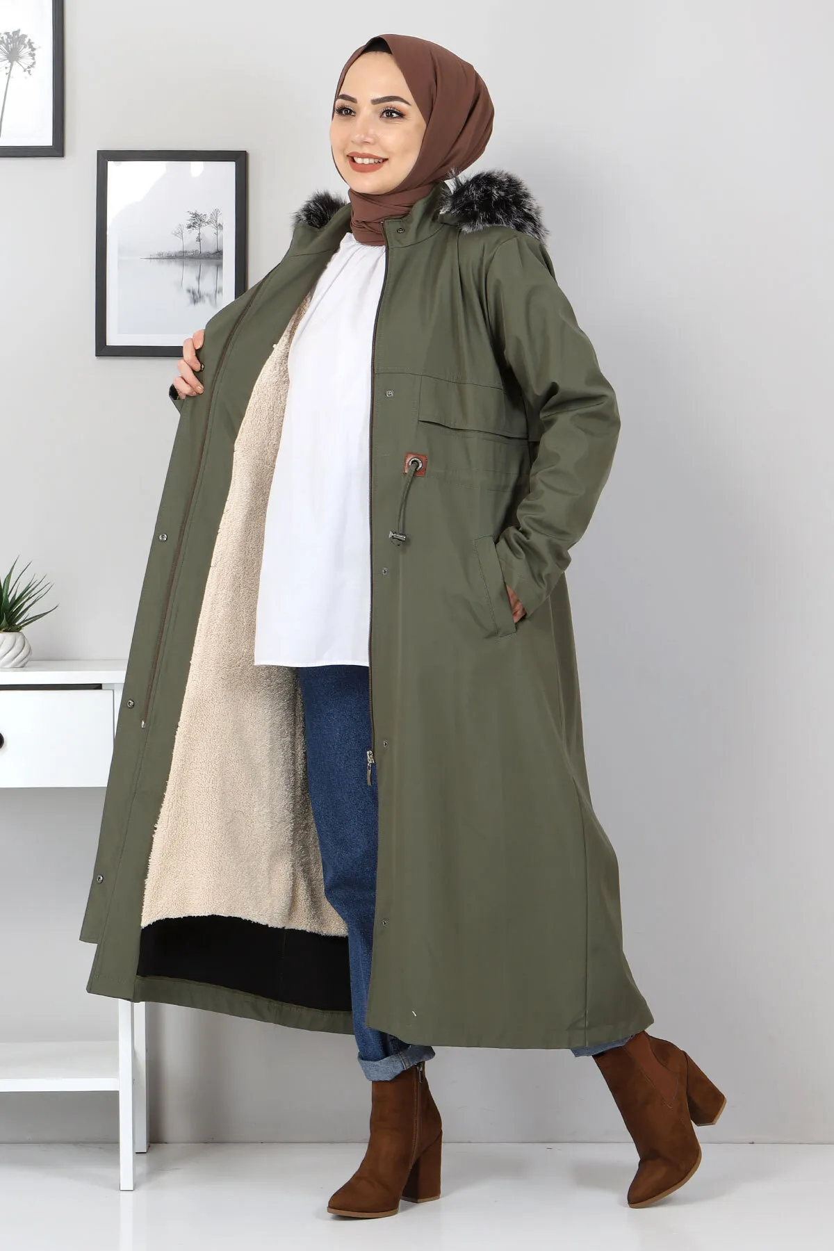 Tesettür Dünyası  Taillengeschnürter Mantel Tsd1932 Khaki