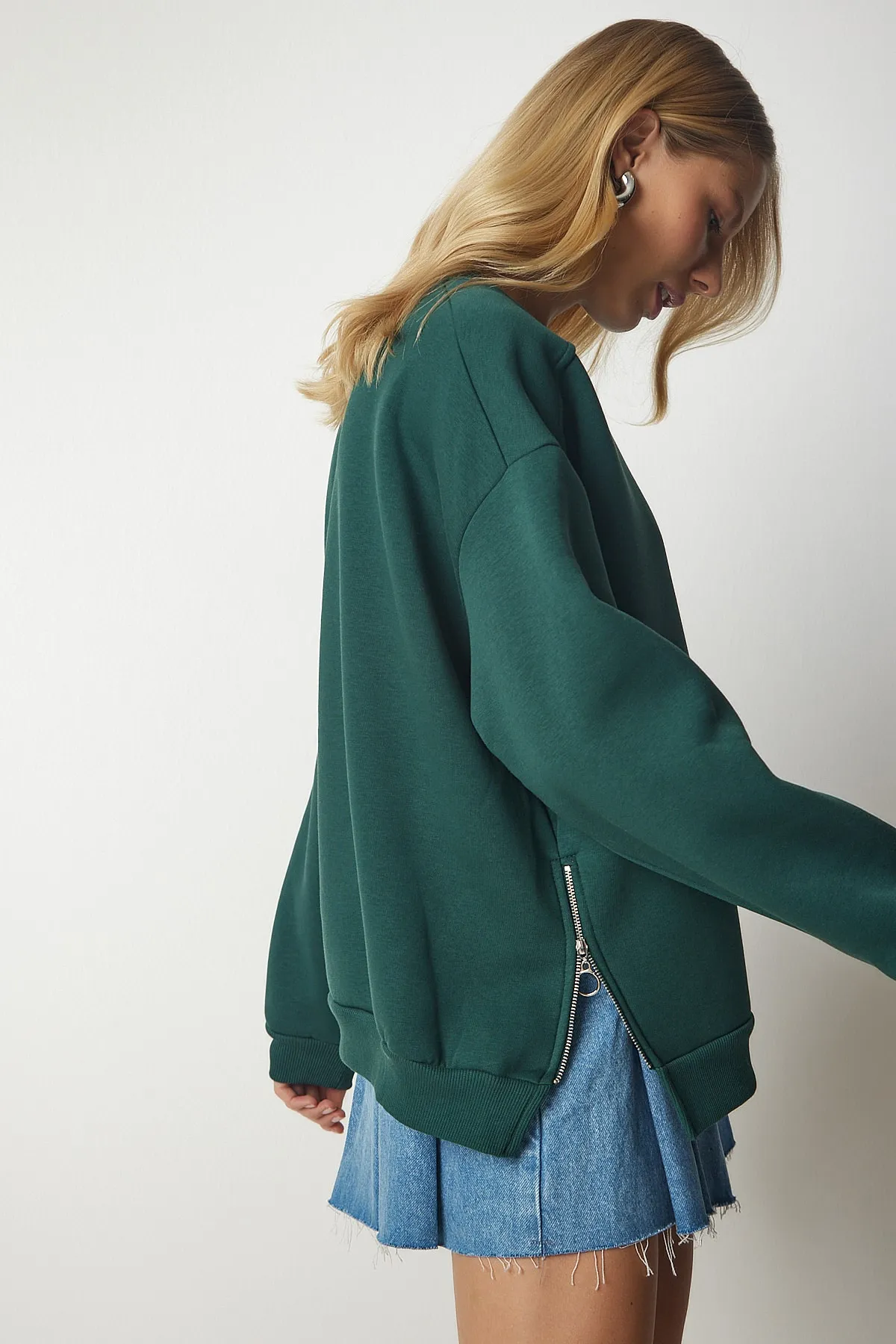 Happiness İstanbul  Khakifarbenes Strick-Sweatshirt mit Reißverschluss und Reliefmuster für Damen UB00148