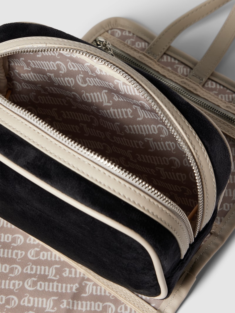 Kosmetiktasche mit Label-Stitching Modell 'IRIS' in schwarz