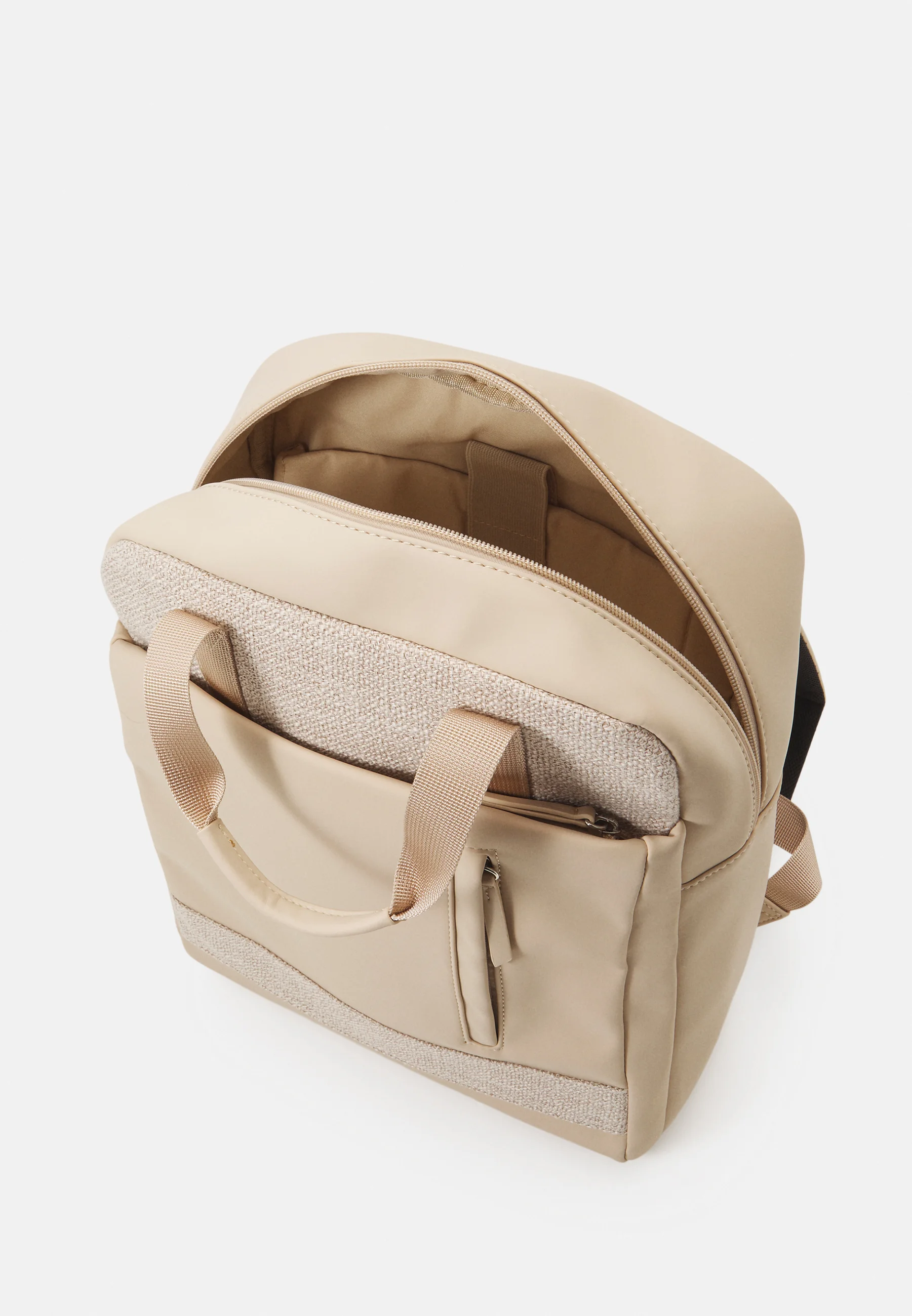 Mochila Even&Odd