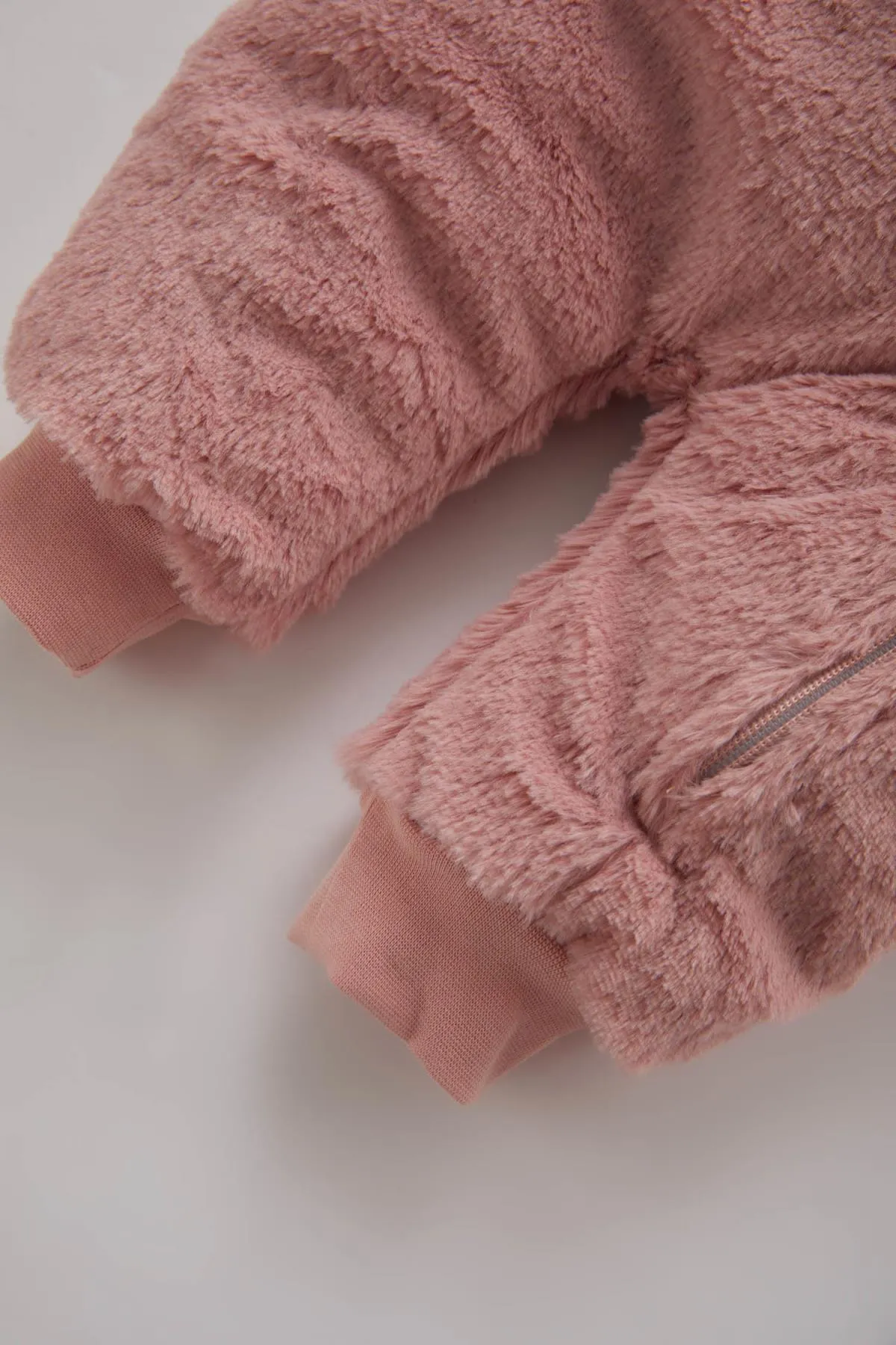 DeFacto  Baby-Overall aus Kunstpelz für Neugeborene