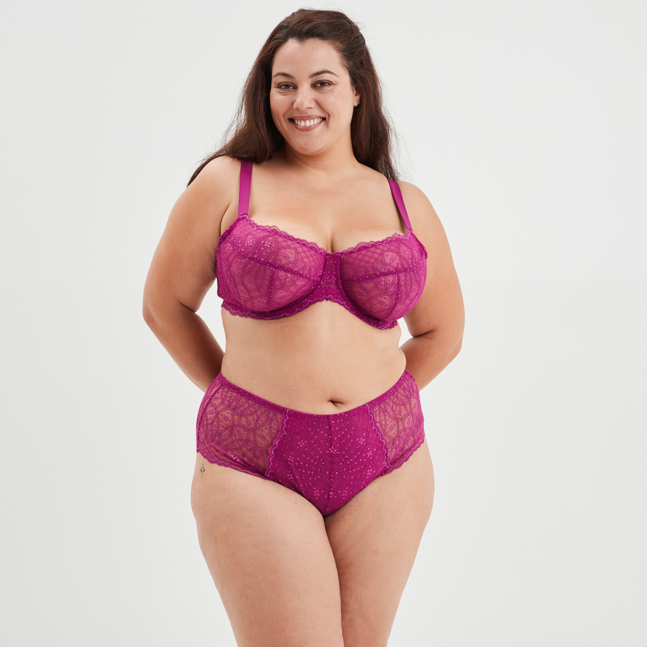 Soutien-gorge emboîtant en dentelle violet femme grande taille | La Halle