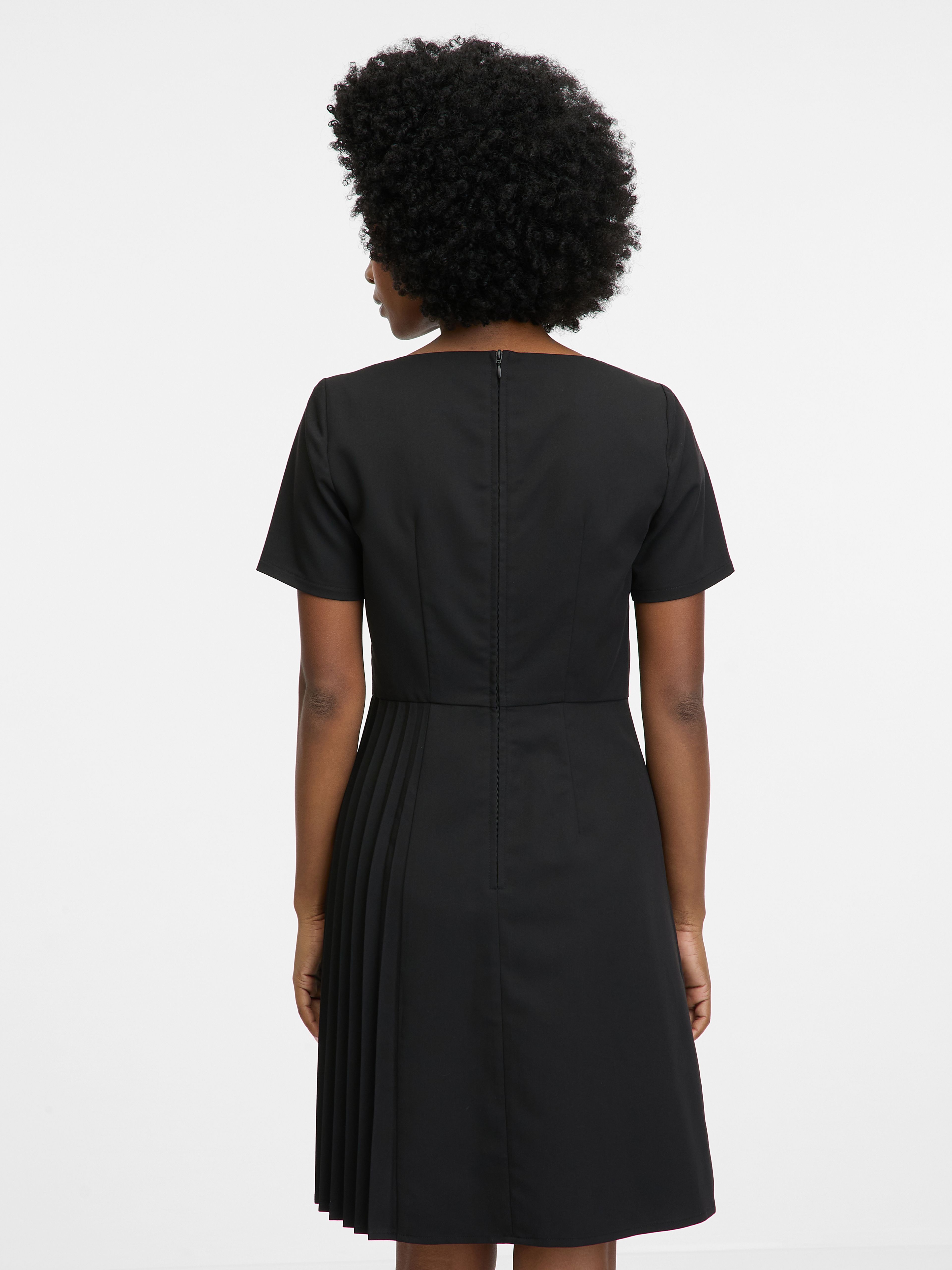 Schwarzes knielanges Damenkleid ORSAY