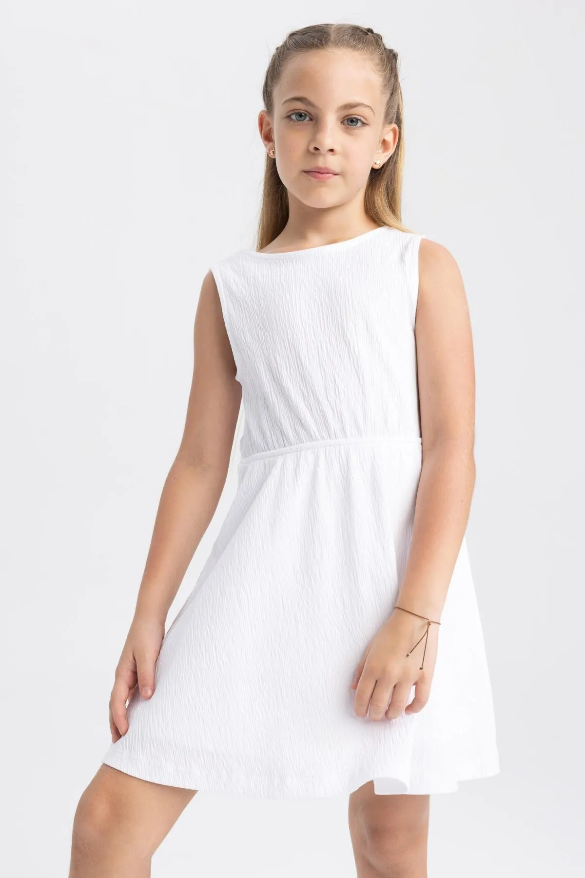DeFacto  Ärmelloses Kleid mit Rückendetail für Mädchen A1462a823hs