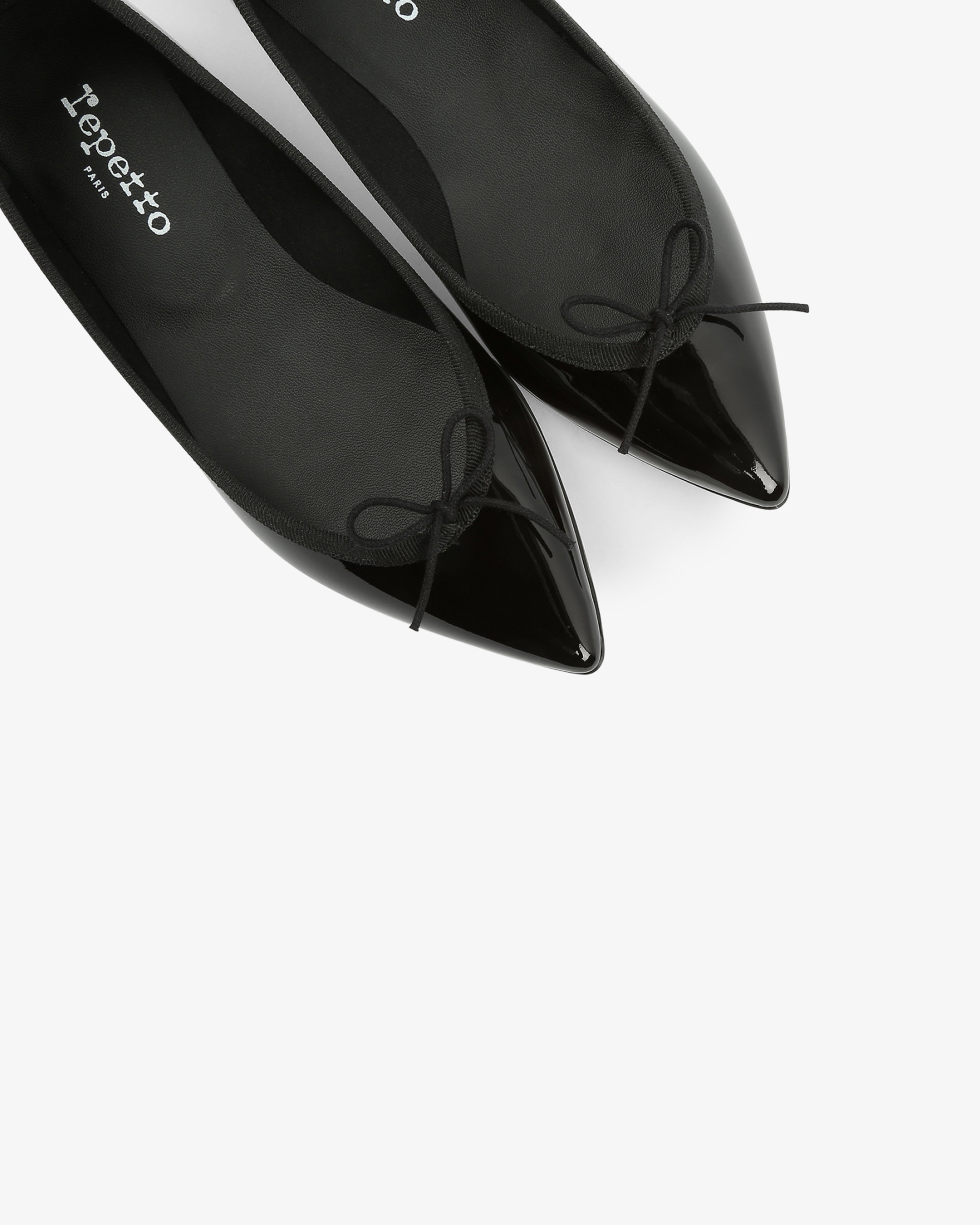 Junon pointy toe ballerinas