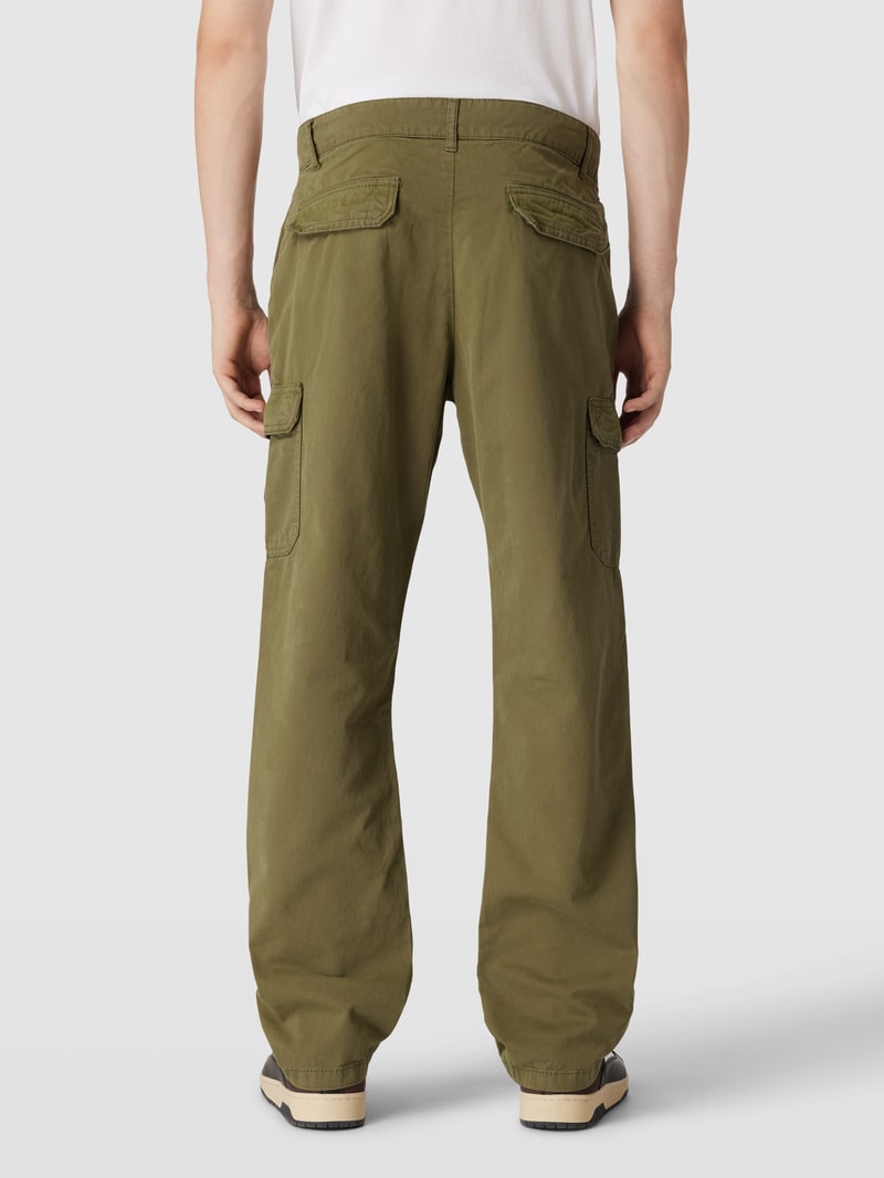 Cargohose mit Eingrifftaschen in olivgrün