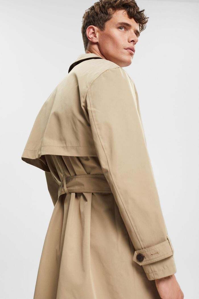 Trenchcoat mit Gürtel