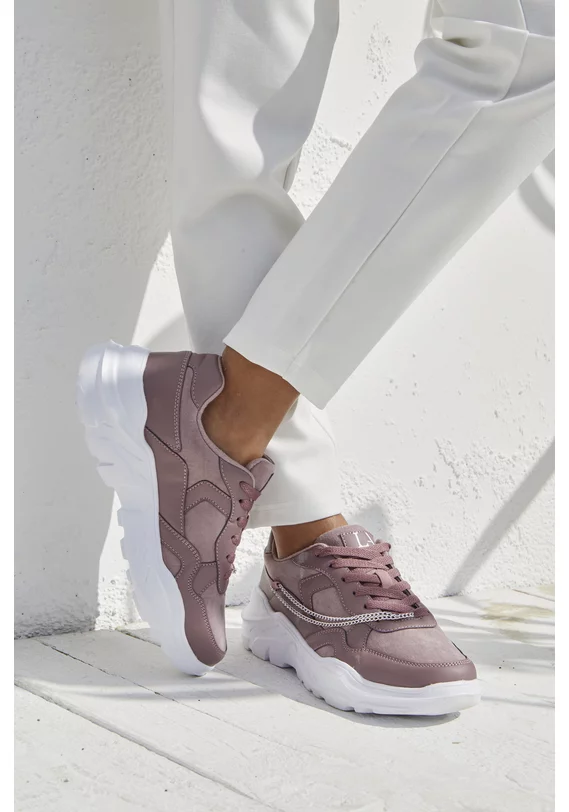 Sneaker