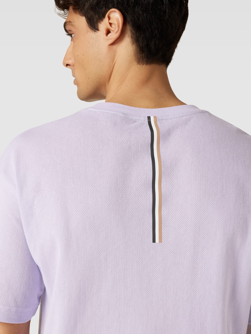 T-Shirt mit Rundhalsausschnitt in flieder