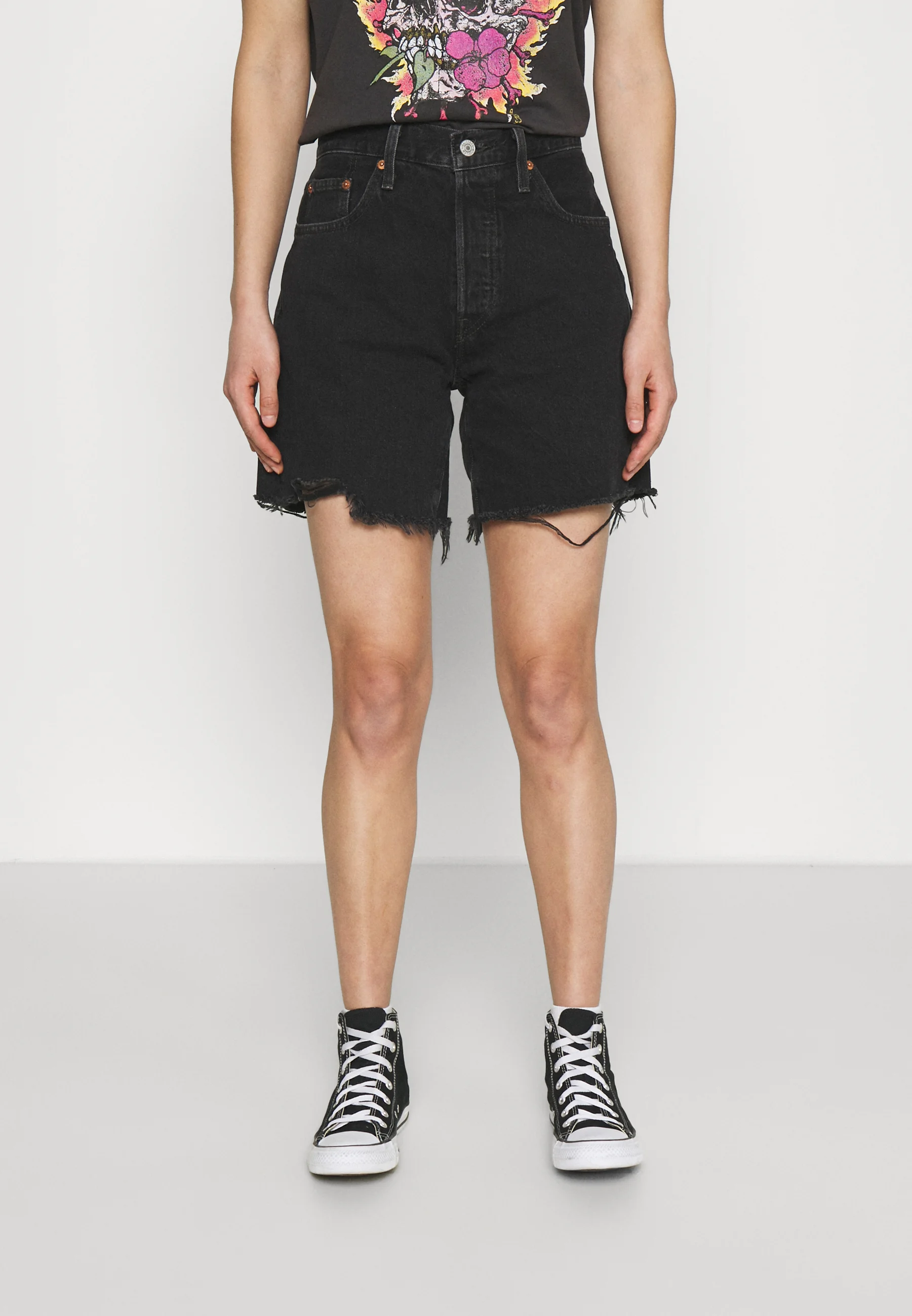 Levi's® 501® MID THIGH - Pantalones cortos vaqueros