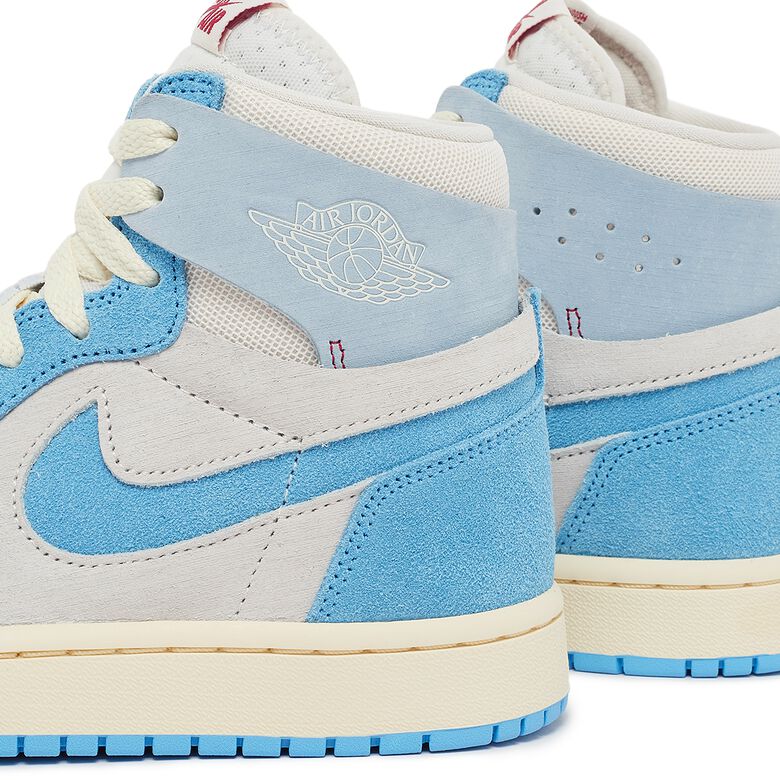 JORDAN Wmns Air Jordan 1 Zoom Comfort 2 