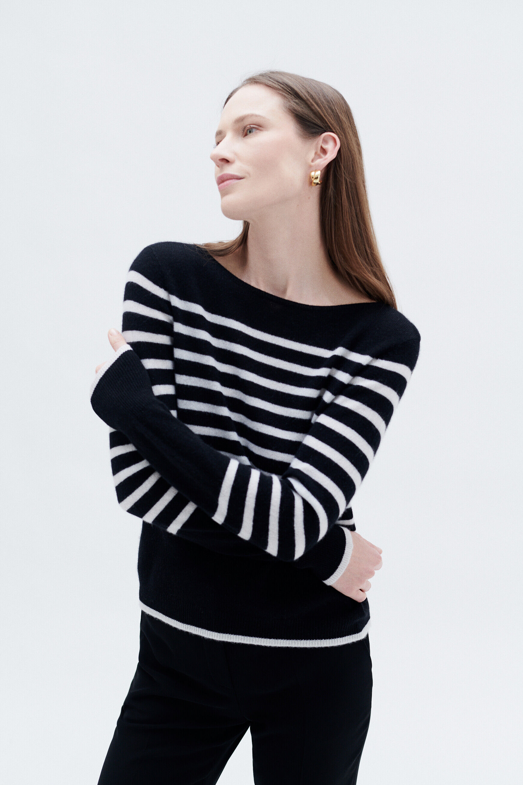Pull mzoely noir femme