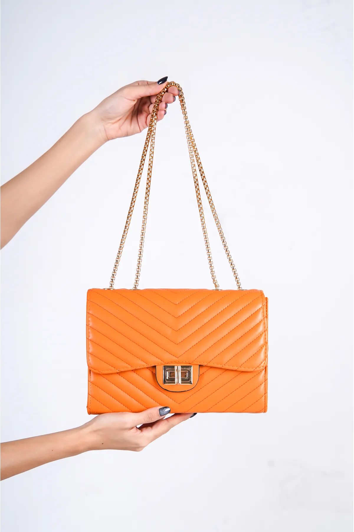 Capone Outfitters  Capone London Quilted Orange Damentasche