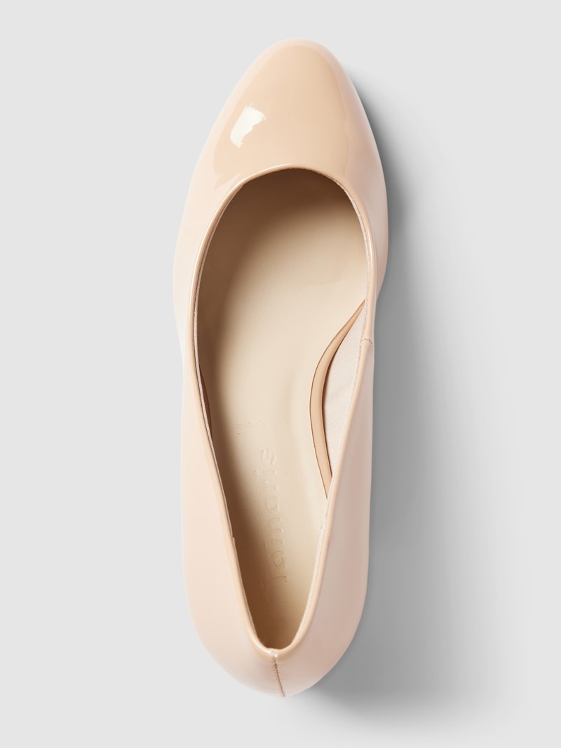 Pumps aus Leder mit abgerundeter Spitze in beige