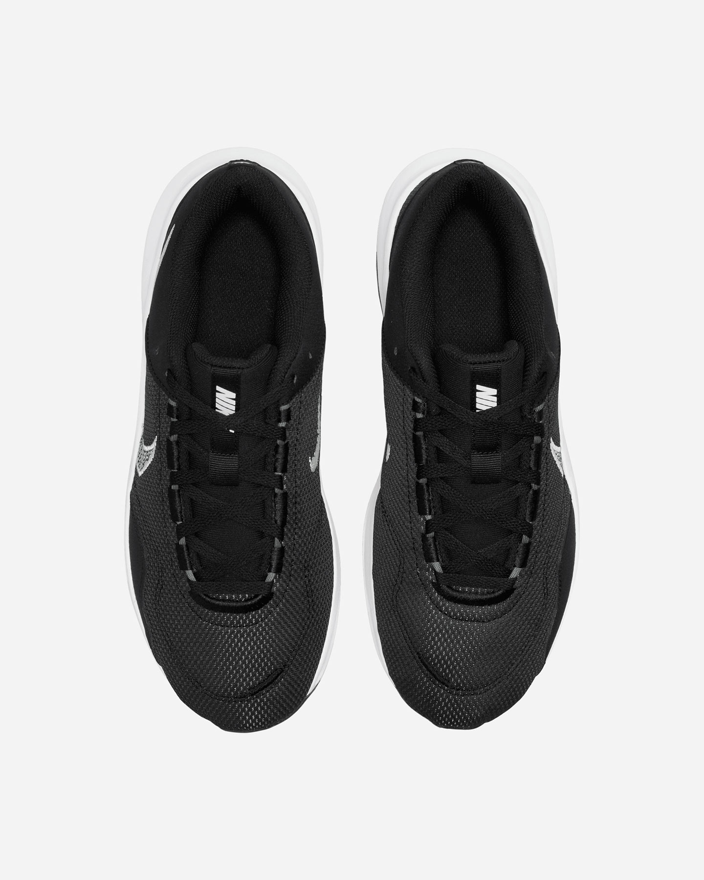 Tréningové topánky Nike Legend Essential 3 M DM1120-001